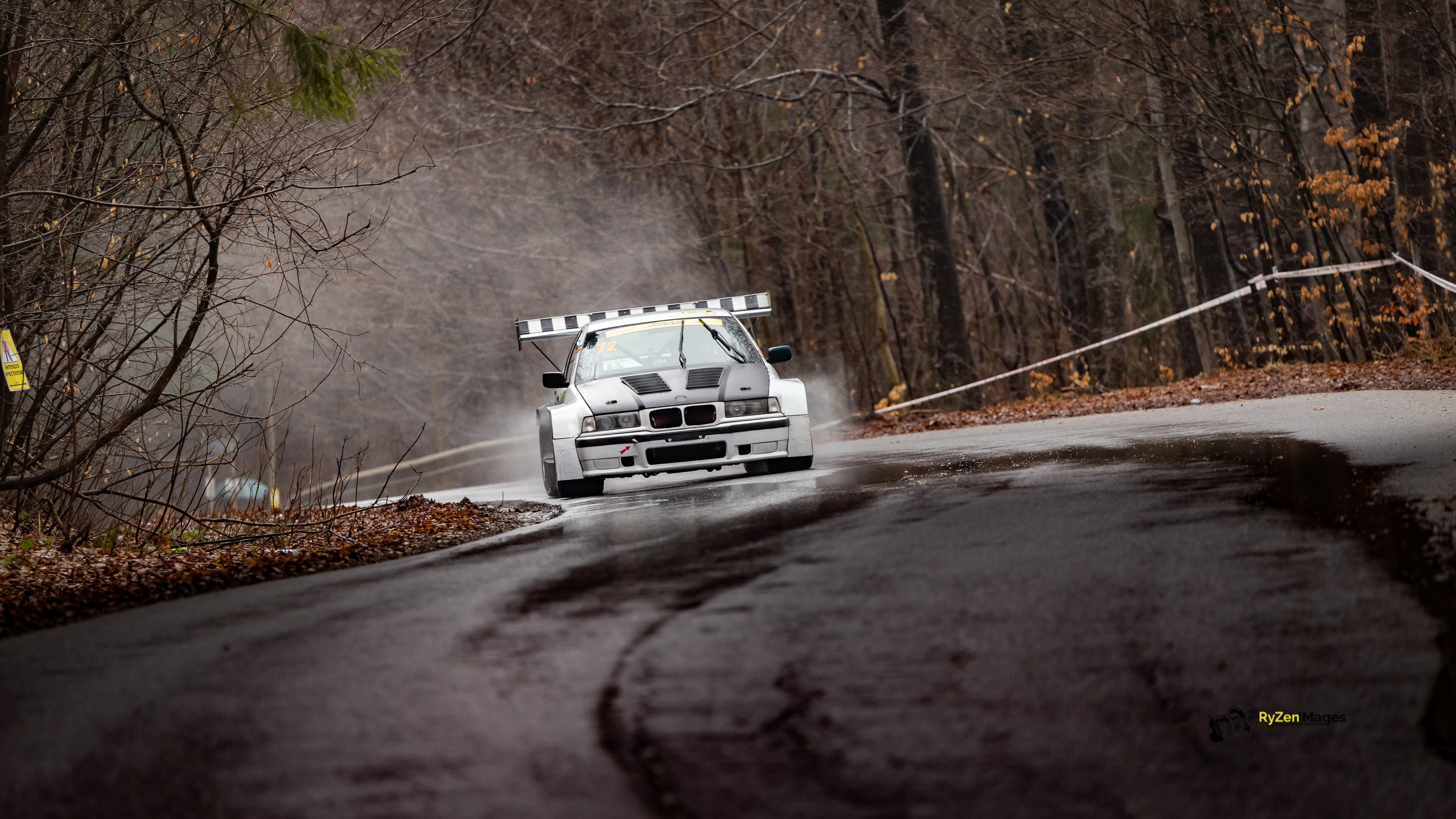 Mașină de curse pentru coastă (hill climb)