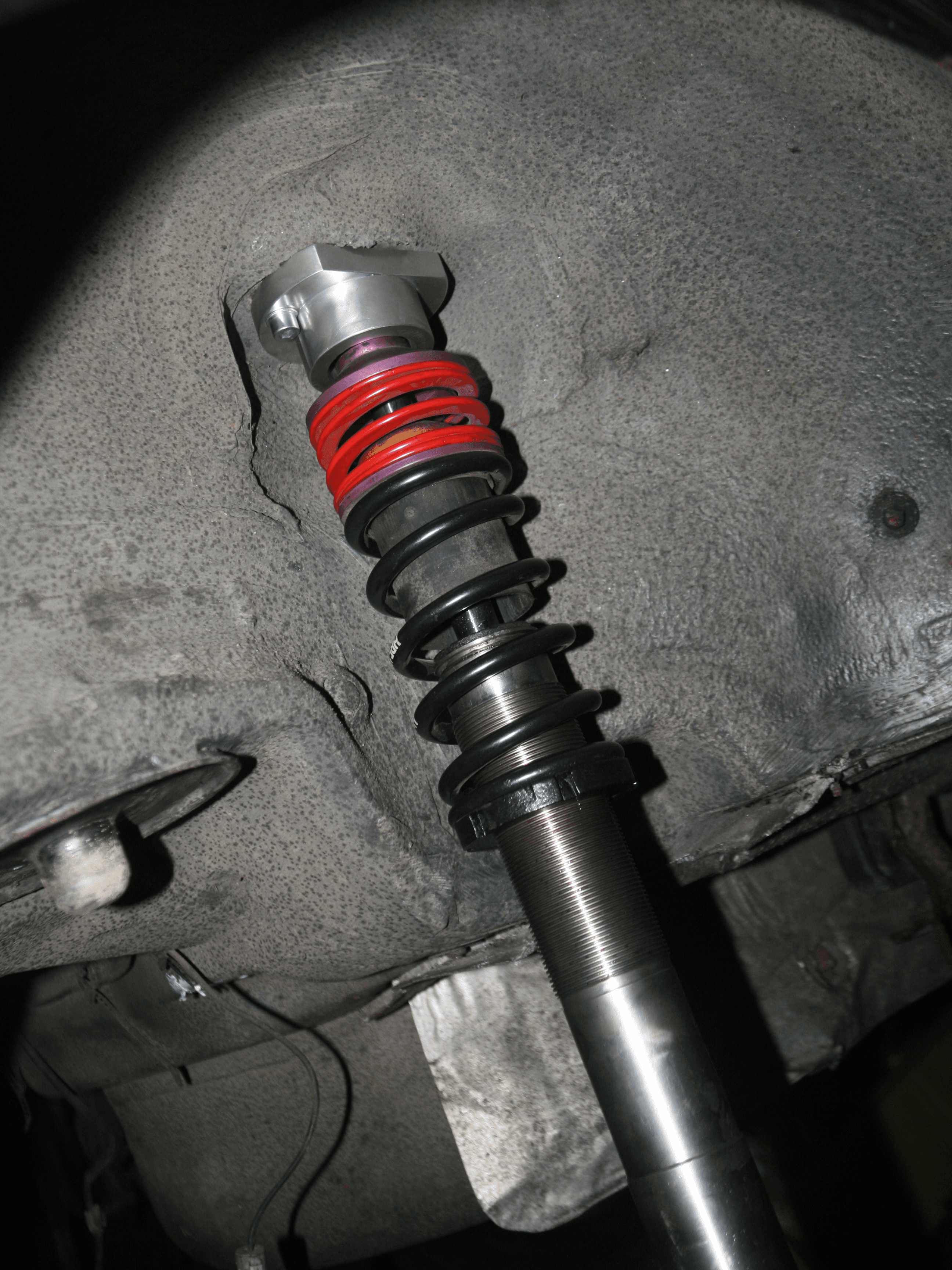 Suport superior reglabil pentru coilover spate